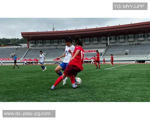 成都足球主题酒吧带你领略激情四溢的足球文化与美味饮品的完美结合 成都足球主题酒吧带你领略激情四溢的足球文化与美味饮品的完美结合